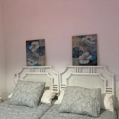 Luminoso Y Acogedor A Un Paso De La Playa Registro Turismo Vut 2467 As 希洪