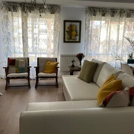 Luminoso Y Acogedor A Un Paso De La Playa Registro Turismo Vut 2467 As Apartman Gijón