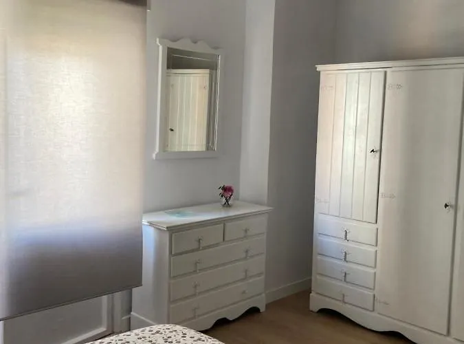 Luminoso Y Acogedor A Un Paso De La Playa Registro Turismo Vut 2467 As *