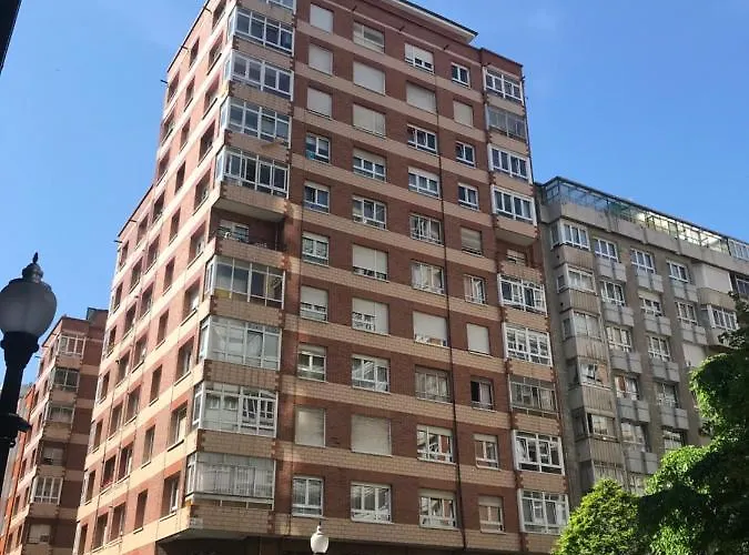 Luminoso Y Acogedor A Un Paso De La Playa Registro Turismo Vut 2467 As