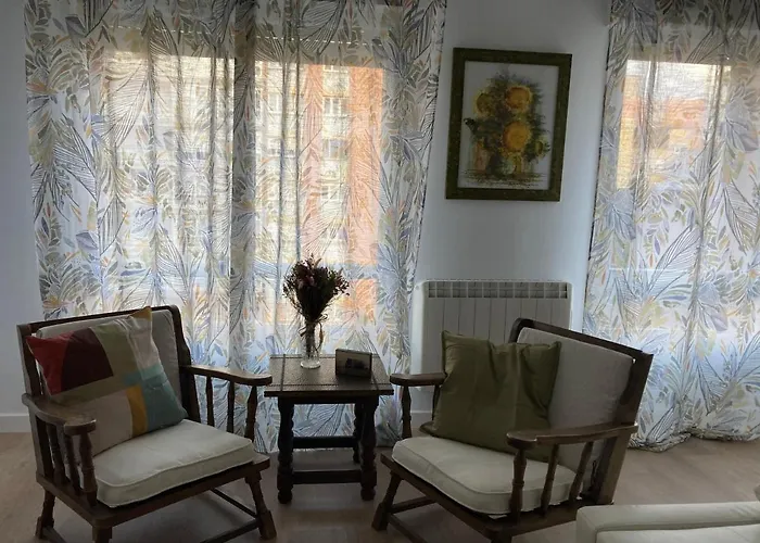 アパート Luminoso Y Acogedor A Un Paso De La Playa Registro Turismo Vut 2467 As ヒホン